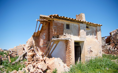 国家允许强拆民房吗,强制拆除的条件是什么